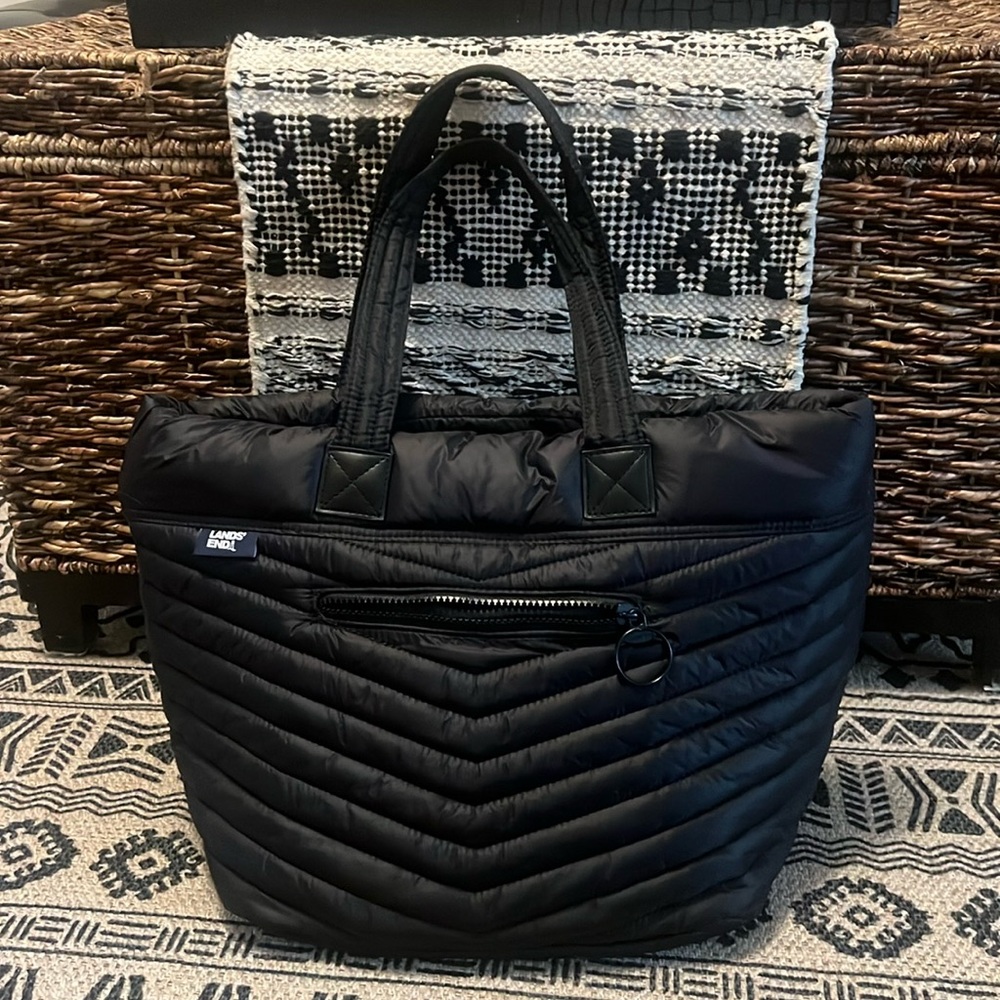 Land’s End Ultralight Puffer Tote Black